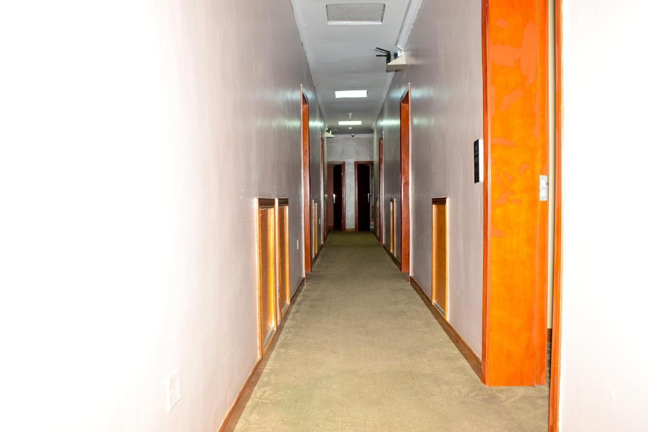 Kim Hotel Кигали Екстериор снимка