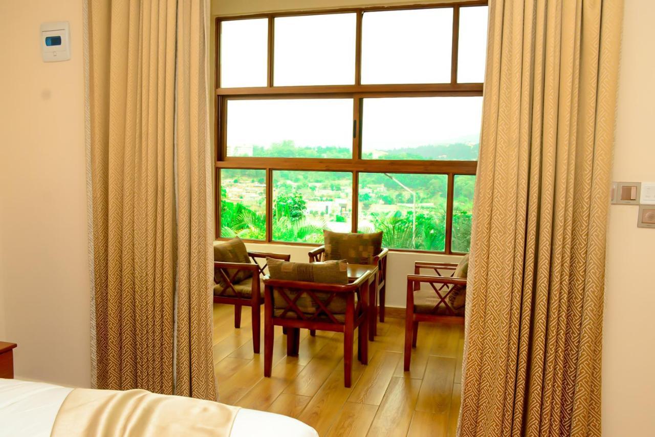 Kim Hotel Кигали Екстериор снимка