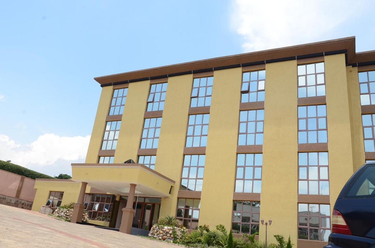 Kim Hotel Кигали Екстериор снимка